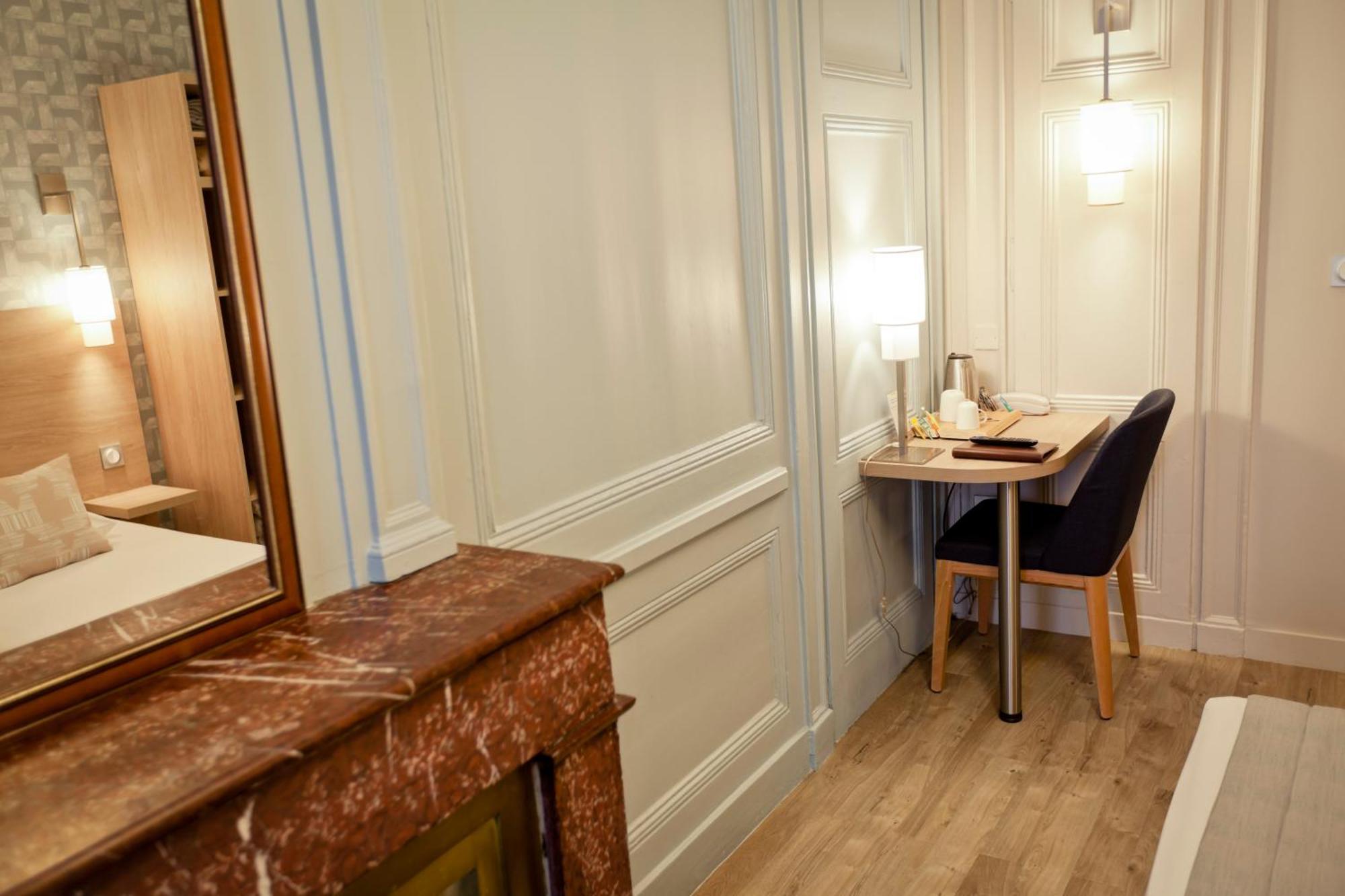 Hotel Du Dauphin Lyon Luaran gambar